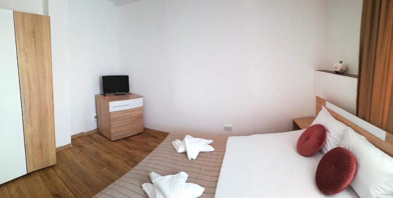 Pensiunea Eden House Craiova Exterior foto